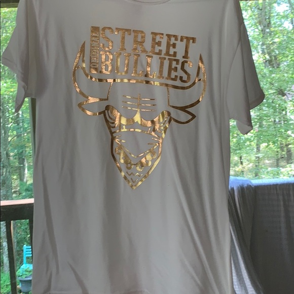 2 Chicago Bulls Short Sleeve T-shirt’s Size M - Picture 3 of 5